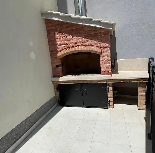 Ladiva Макарська